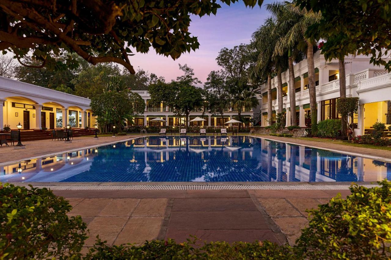 Jehan Numa Palace Hotel Бхопал Экстерьер фото
