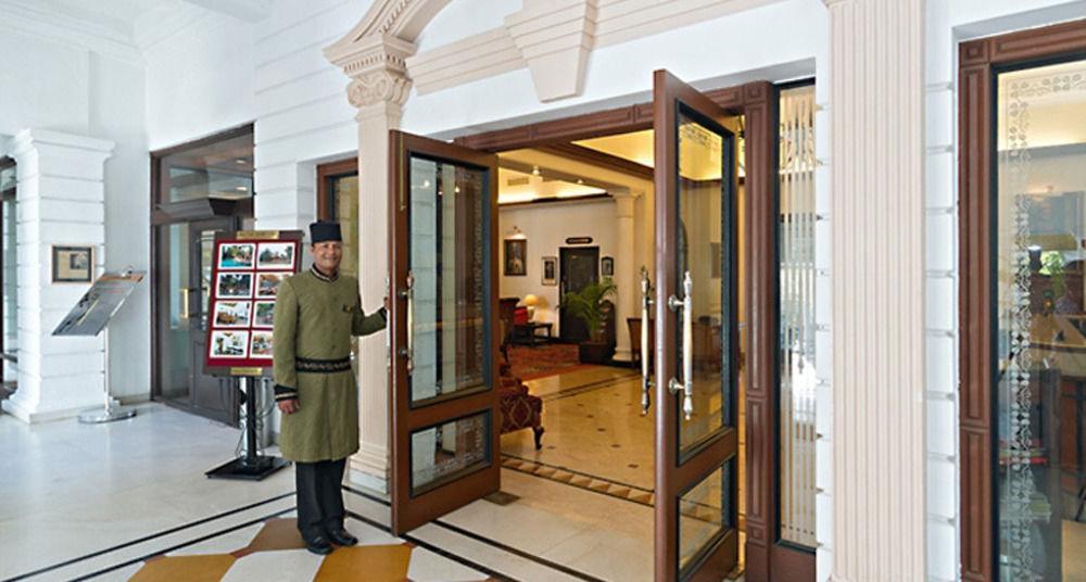 Jehan Numa Palace Hotel Бхопал Экстерьер фото