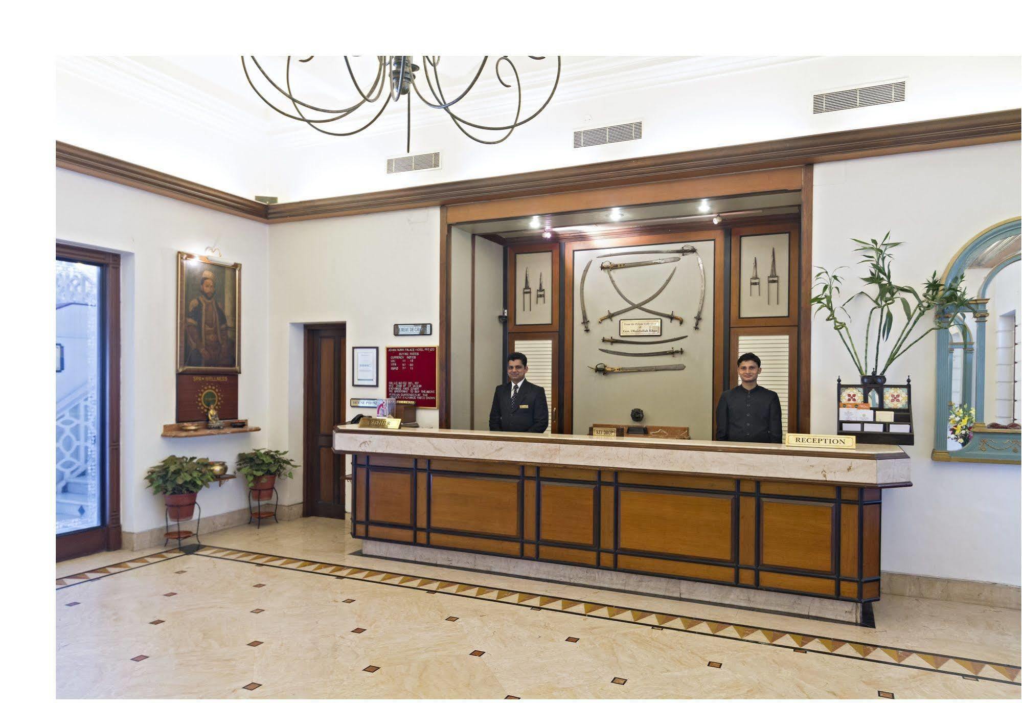 Jehan Numa Palace Hotel Бхопал Экстерьер фото